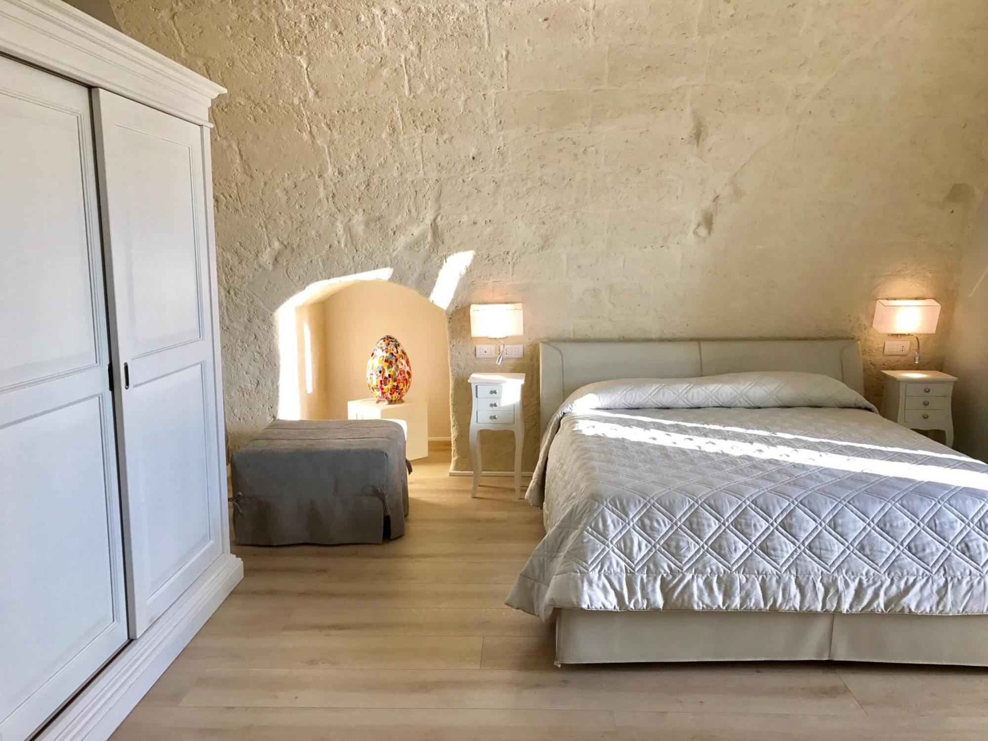 Tenuta Danesi - Camere - Appartamenti - Bubble Room Matera Exterior foto